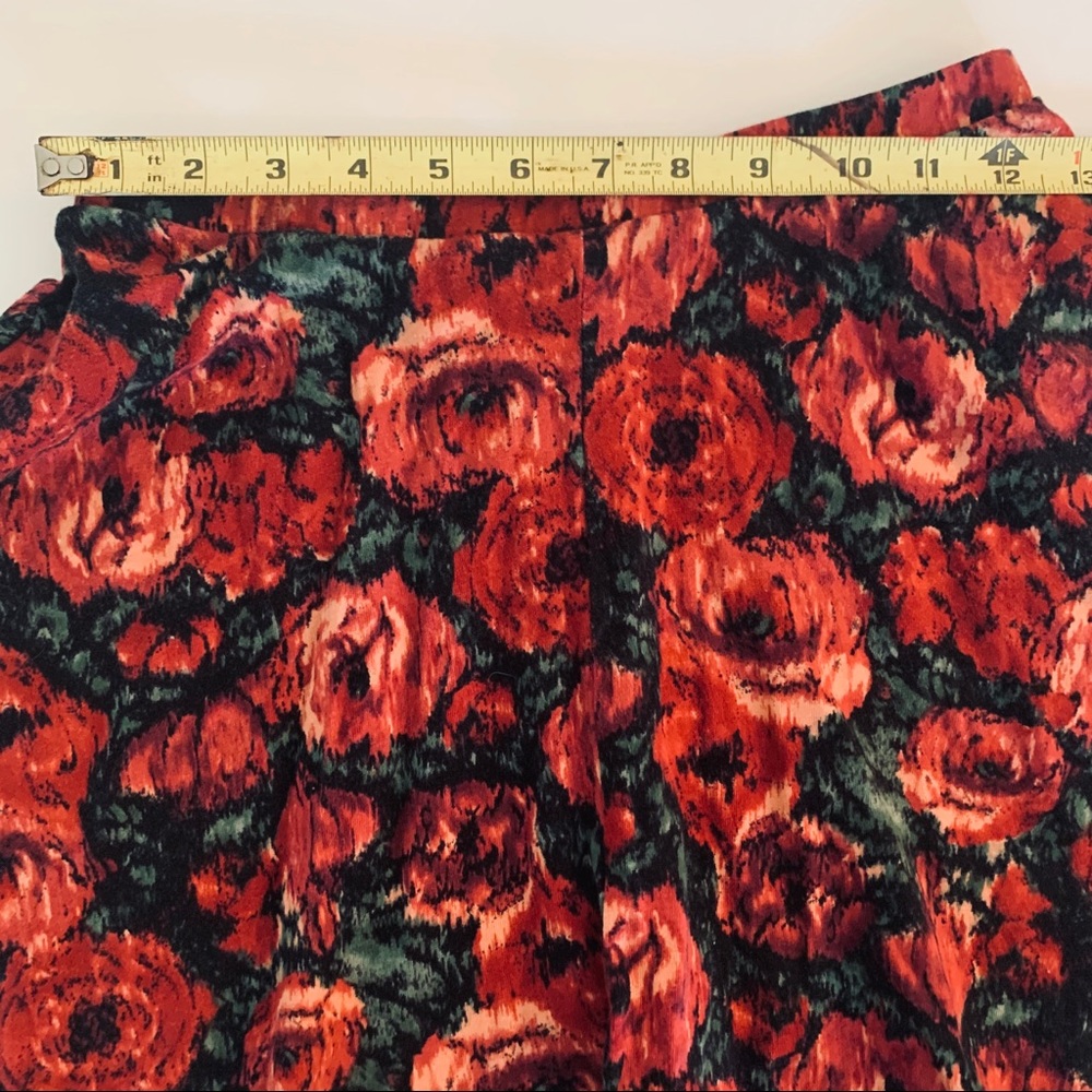 Mini skirt bundle 3 Floral, Tie Dye, Black Small - Picture 7 of 8
